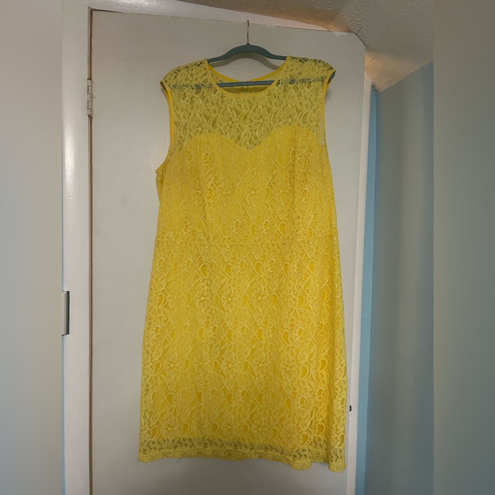 Lace dress